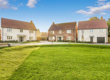 Chesterford Meadows External Street Scene 