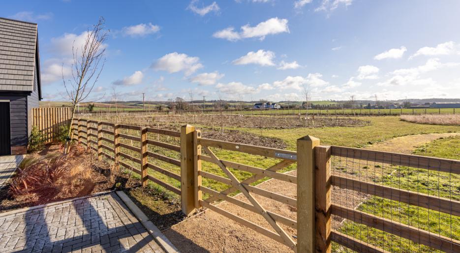 Plot 27 The Foxglove Gate